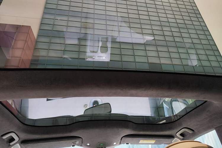 Used Nio ET7 2024 75 kWh Executive Edition Headliner