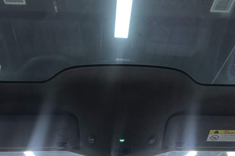 Used Nio ET7 2024 75 kWh Executive Edition Headliner