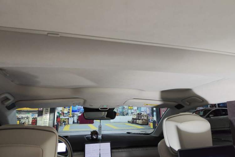 Used Nio ET7 2024 100kWh Executive Signature Edition Headliner