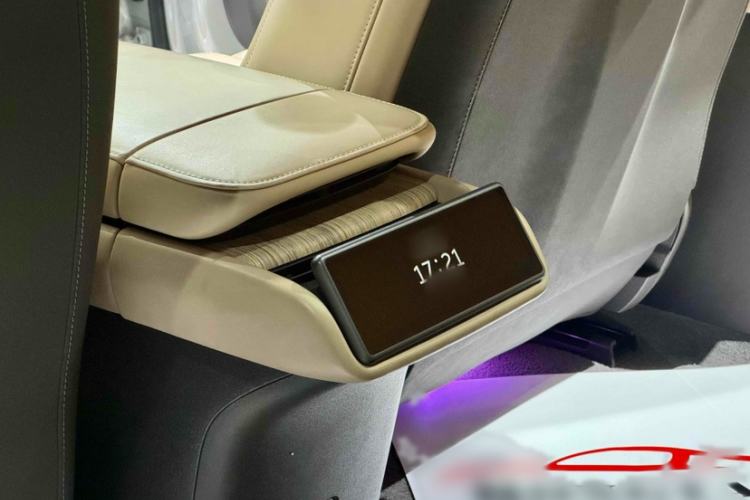 Used Nio ET7 2024 75 kWh Executive Signature Edition Interior 2