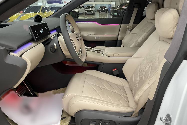 Used Nio ET7 2024 75 kWh Executive Signature Edition Interior 7