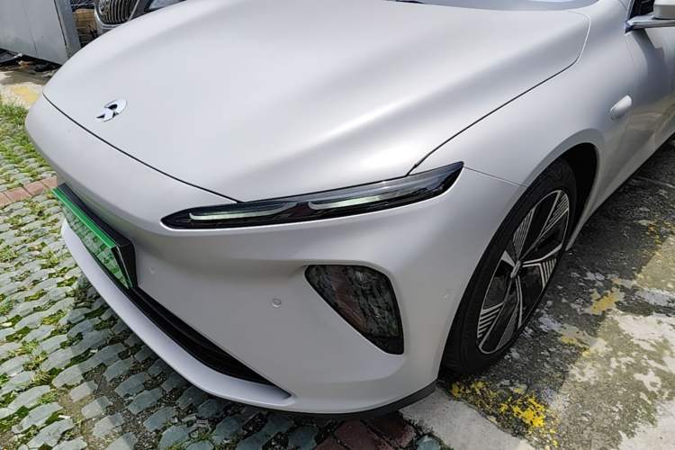Used Nio ET7 2024 75 kWh Executive Edition Left Front Headlight