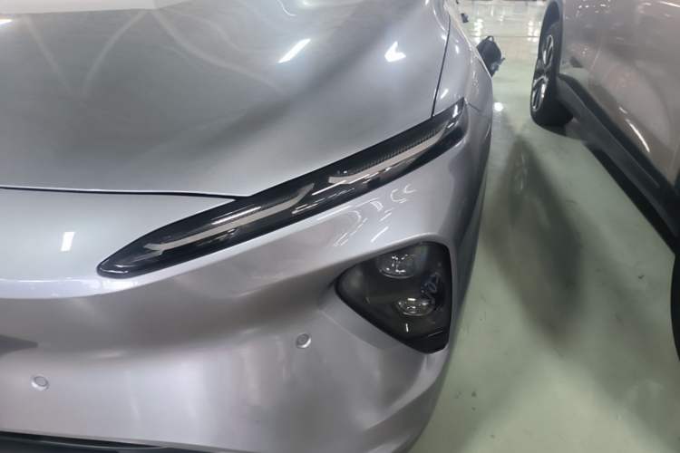Used Nio ET7 2024 75 kWh Executive Edition Left Front Headlight