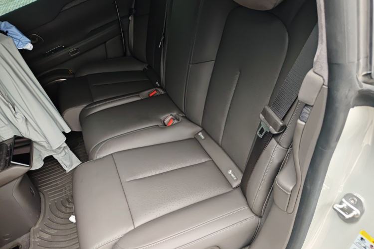 Used Nio ET7 2024 75 kWh Executive Edition Left Rear Seat
