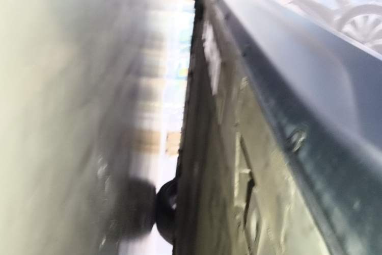 Used Nio ET7 2024 75 kWh Executive Signature Edition Left Side Sill