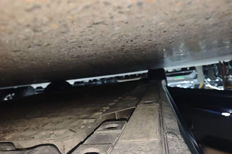 Used Nio ET7 2024 100kWh Executive Signature Edition Left Side Sill