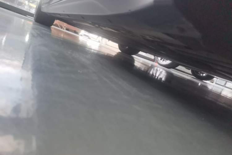 Used Nio ET7 2024 75 kWh Executive Signature Edition Left Side Sill