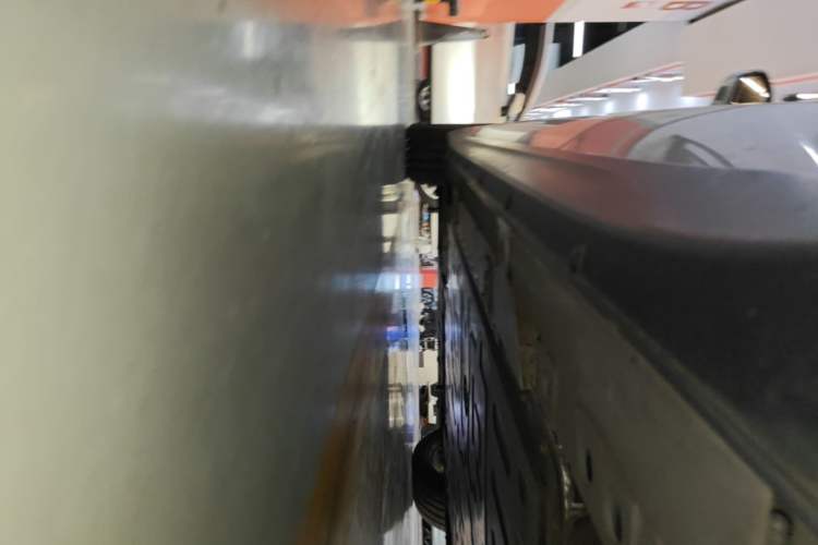 Used Nio ET7 2024 75 kWh Executive Signature Edition Left Side Sill
