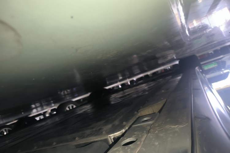 Used Nio ET7 2024 75 kWh Executive Edition Left Side Sill