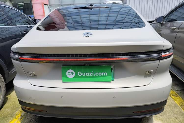 Used Nio ET7 2024 75 kWh Executive Edition Rear
