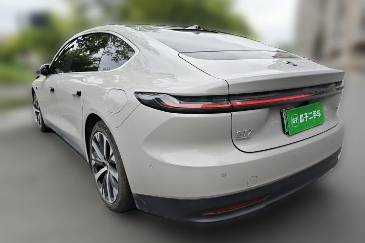 Used Nio ET7 2024 75 kWh Executive Edition Rear Left 45 Deg