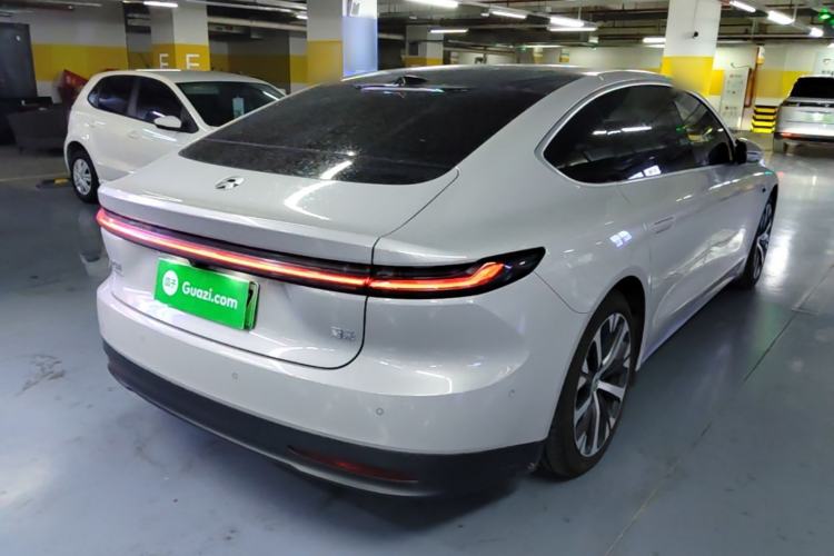 Used Nio ET7 2024 75 kWh Executive Edition Rear Right 45 Deg