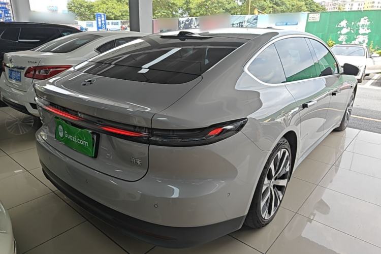 Used Nio ET7 2024 75 kWh Executive Edition Rear Right 45 Deg