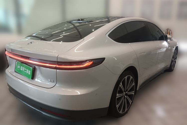 Used Nio ET7 2024 75 kWh Executive Edition Rear Right 45 Deg