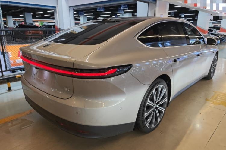 Used Nio ET7 2024 75 kWh Executive Signature Edition Rear Right 45 Deg
