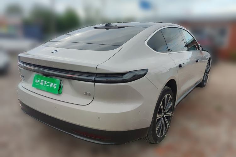Used Nio ET7 2024 75 kWh Executive Signature Edition Rear Right 45 Deg