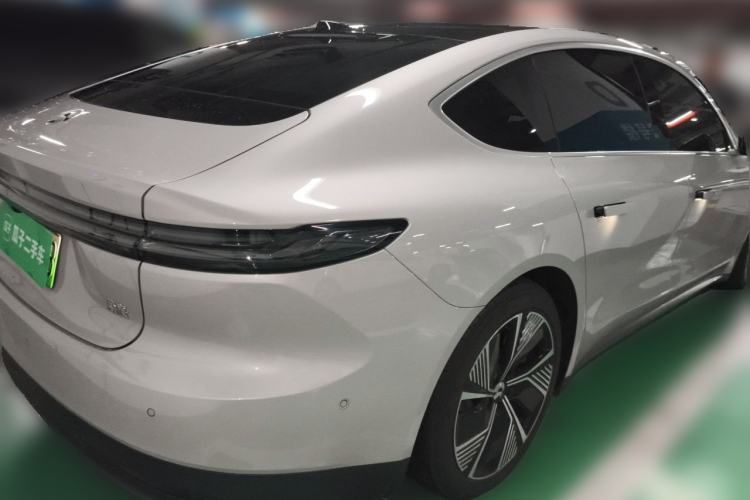 Used Nio ET7 2024 75 kWh Executive Edition Rear Right 45 Deg