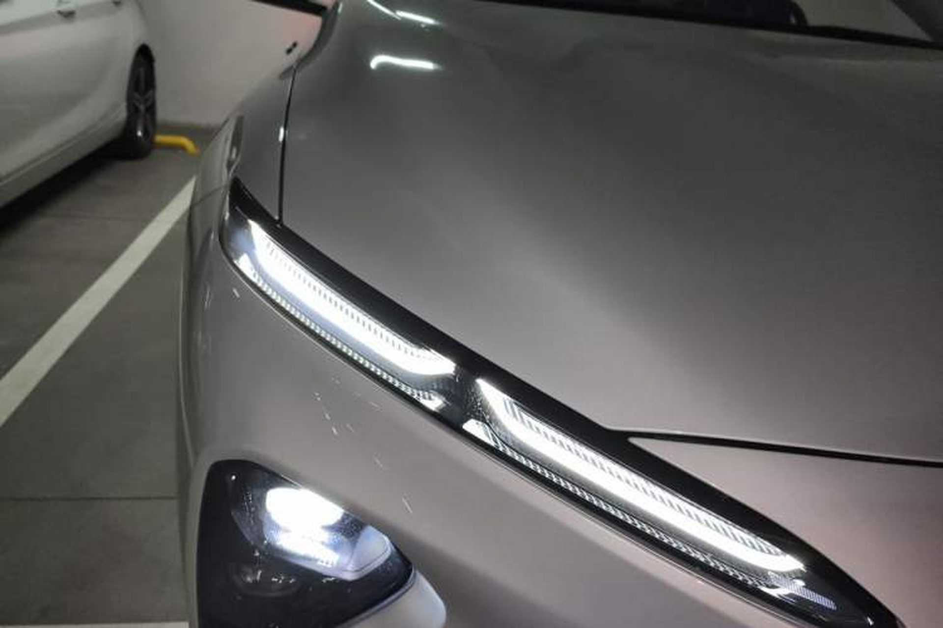 Used Nio ET7 2024 75 kWh Executive Signature Edition Right Front Headlight
