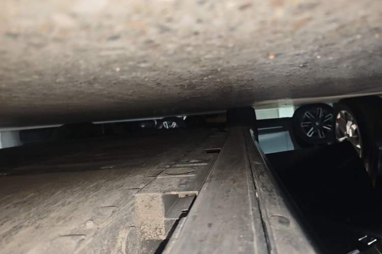 Used Nio ET7 2024 100kWh Executive Signature Edition Right Side Sill