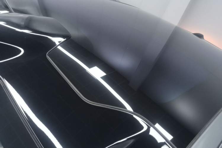Used Nio ET7 2024 75 kWh Executive Signature Edition Roof