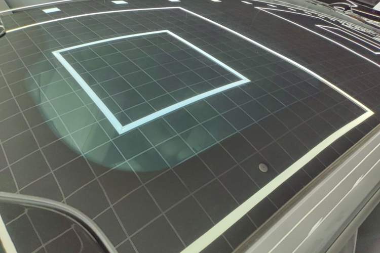 Used Nio ET7 2024 75 kWh Executive Signature Edition Roof