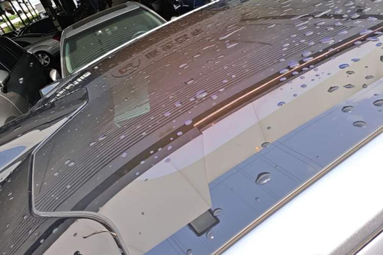 Used Nio ET7 2024 75 kWh Executive Signature Edition Roof