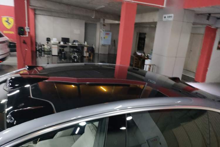 Used Nio ET7 2024 75 kWh Executive Signature Edition Roof