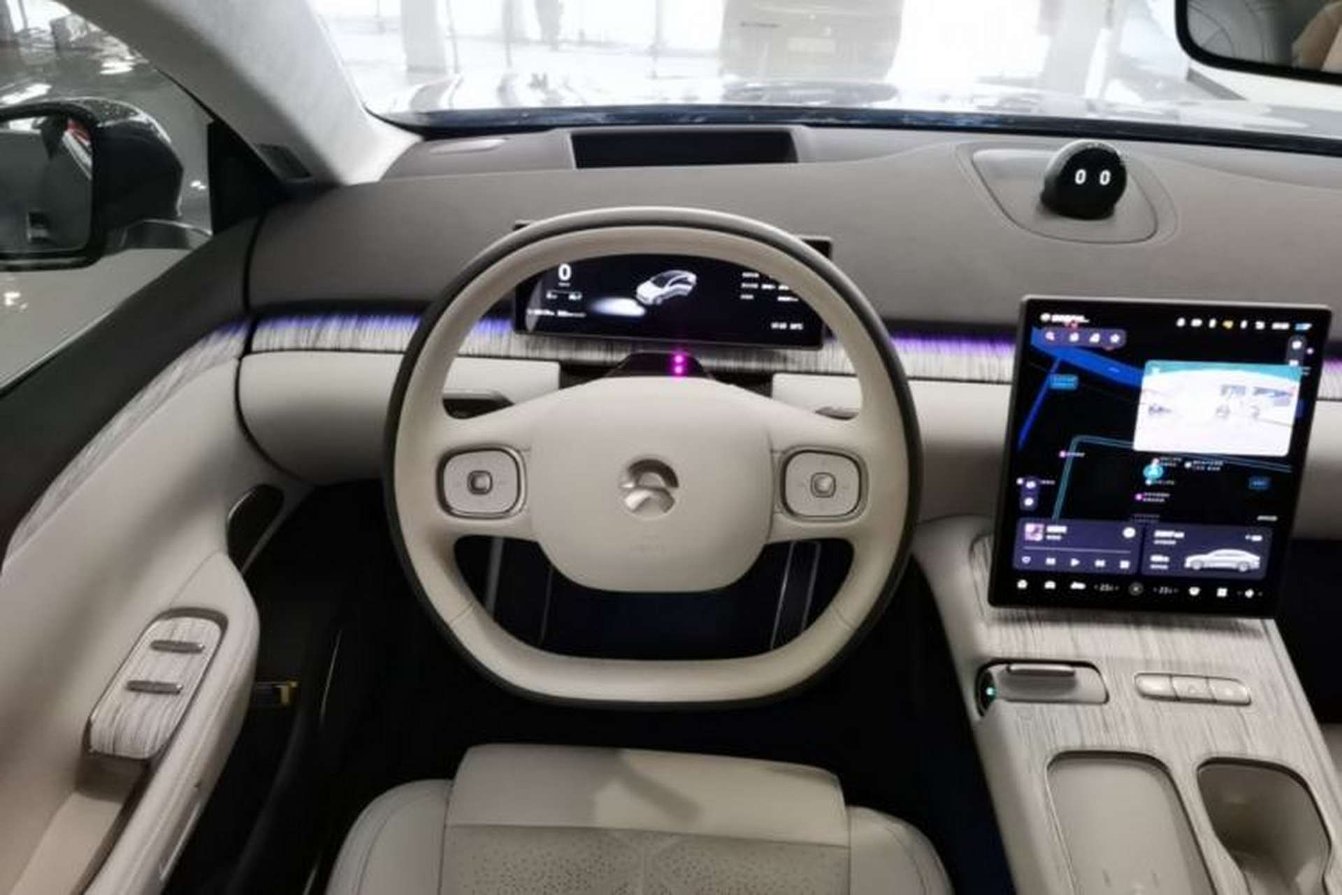 Used Nio ET7 2024 75 kWh Executive Edition Steering Wheel