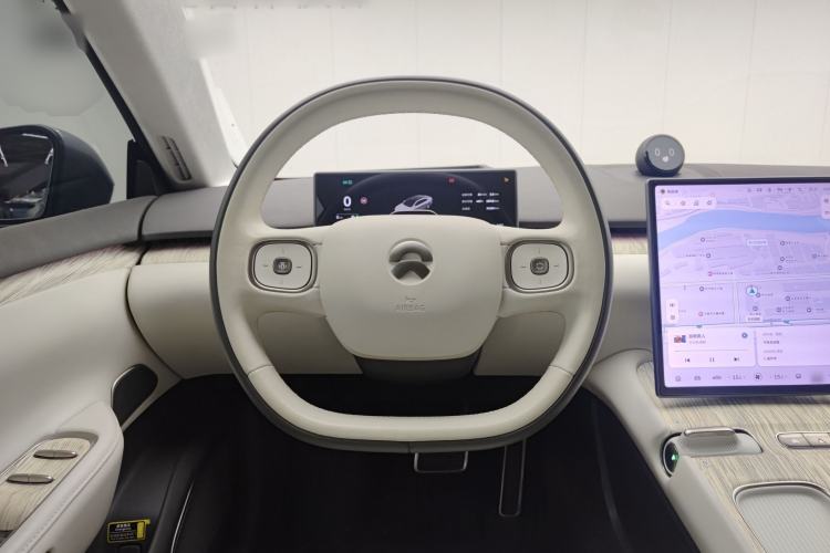Used Nio ET7 2024 75 kWh Executive Signature Edition Steering Wheel