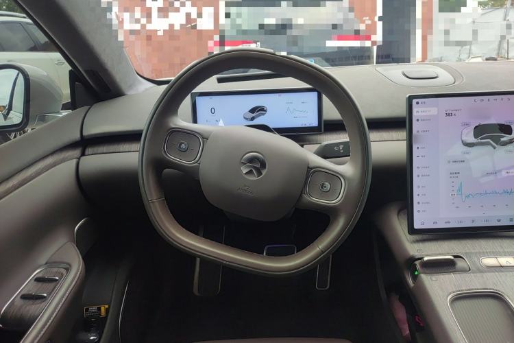 Used Nio ET7 2024 75 kWh Executive Signature Edition Steering Wheel