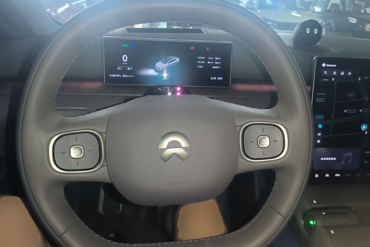 Used Nio ET7 2024 75 kWh Executive Edition Steering Wheel