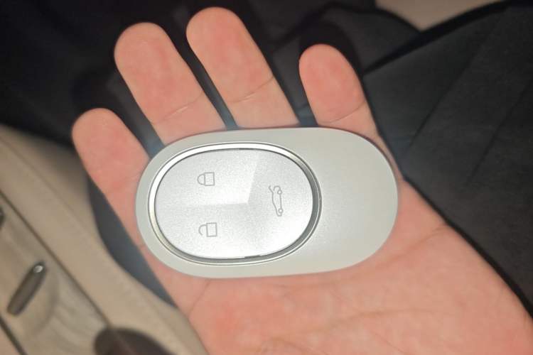 Used Nio ET7 2024 100kWh Executive Signature Edition Vehicle Key