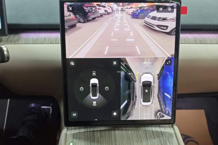 Used Nio ET7 2024 75 kWh Executive Signature Edition Audio And AC Panel