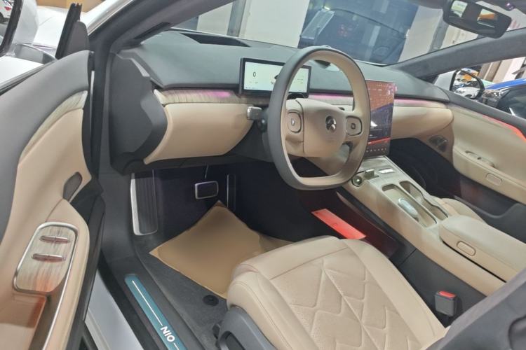 Used Nio ET7 2024 75 kWh Executive Signature Edition Driver Seat