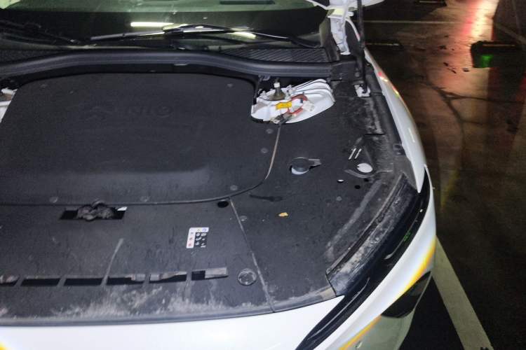 Used Nio ET7 2024 75 kWh Executive Edition Engine Bay Left