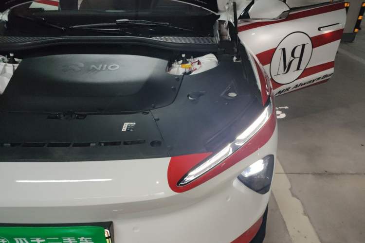 Used Nio ET7 2024 75 kWh Executive Signature Edition Engine Bay Left