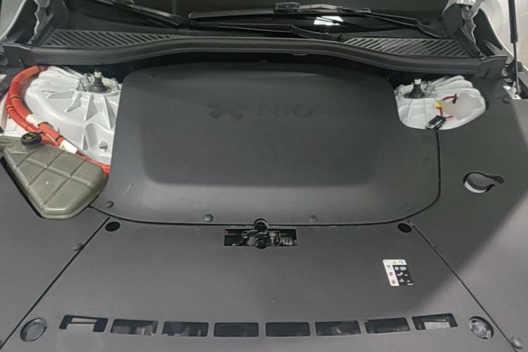Used Nio ET7 2024 75 kWh Executive Signature Edition Engine Bay