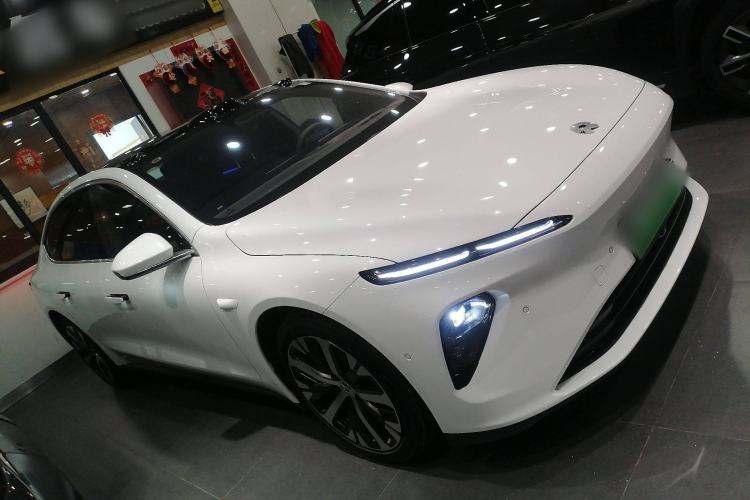 Used Nio ET7 2024 75 kWh Executive Edition Exterior 2