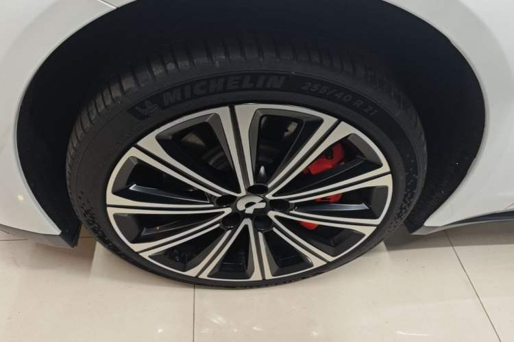 Used Nio ET7 2024 75 kWh Executive Signature Edition Exterior 4