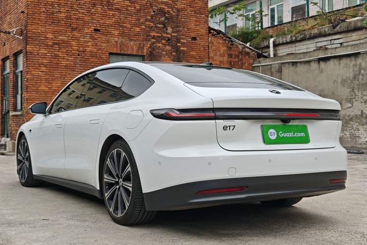 Used Nio ET7 2024 75 kWh Executive Signature Edition Exterior 5