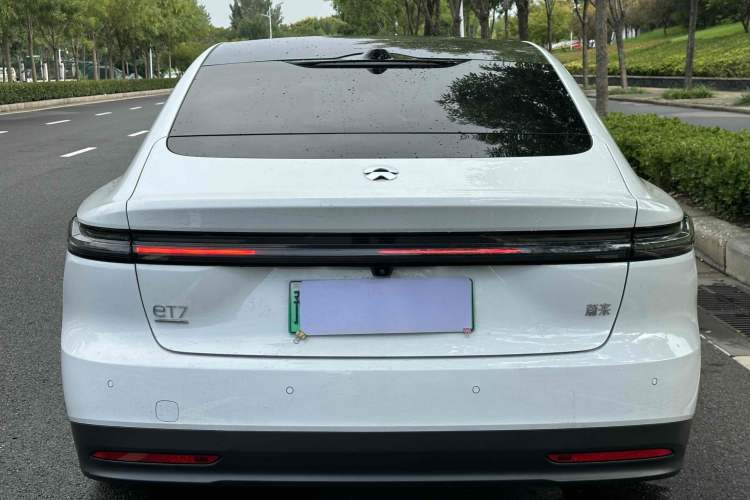 Used Nio ET7 2024 75 kWh Executive Signature Edition Exterior 6