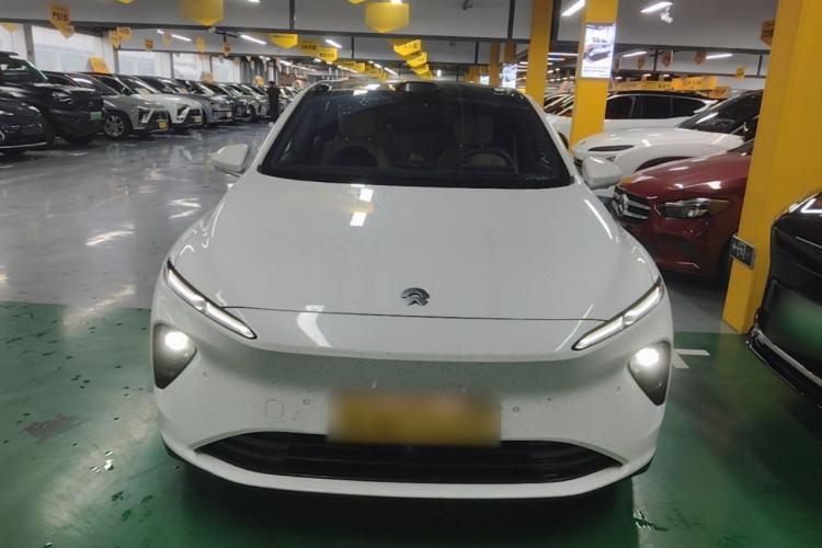 Used Nio ET7 2024 100kWh Executive Edition Front