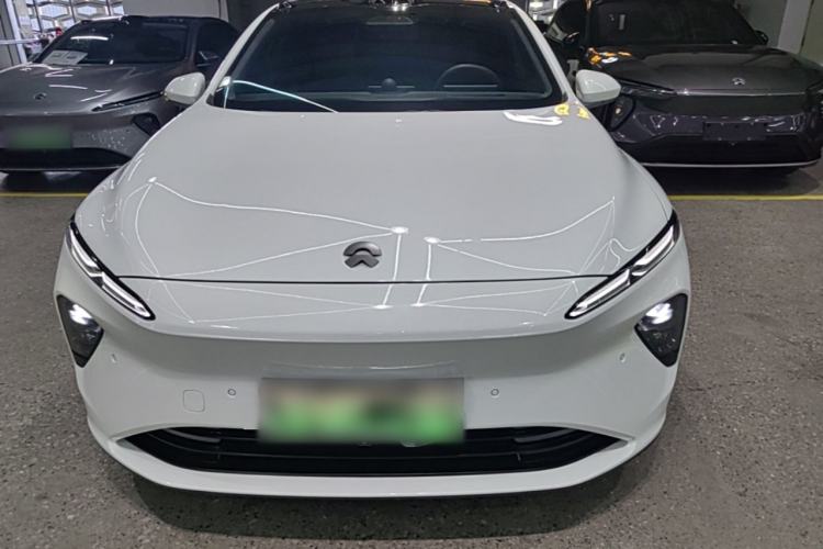 Used Nio ET7 2024 75 kWh Executive Signature Edition Front