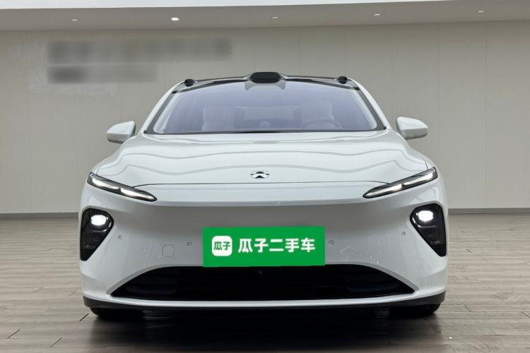 Used Nio ET7 2024 75 kWh Executive Signature Edition Front
