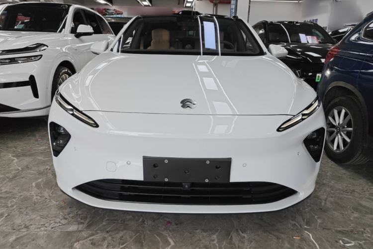Used Nio ET7 2024 75 kWh Executive Edition Front