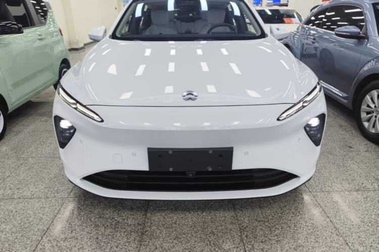 Used Nio ET7 2024 75 kWh Executive Edition Front