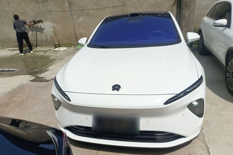 Used Nio ET7 2024 75 kWh Executive Signature Edition Front