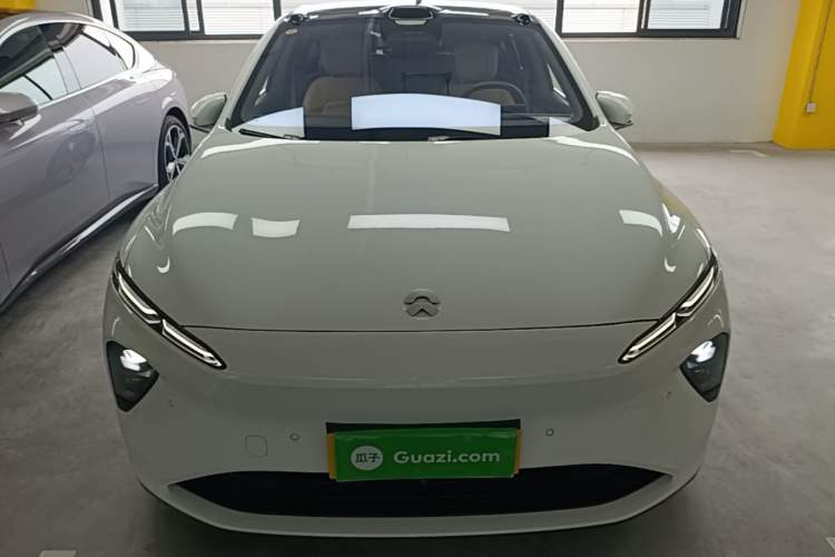 Used Nio ET7 2024 75 kWh Executive Edition Front