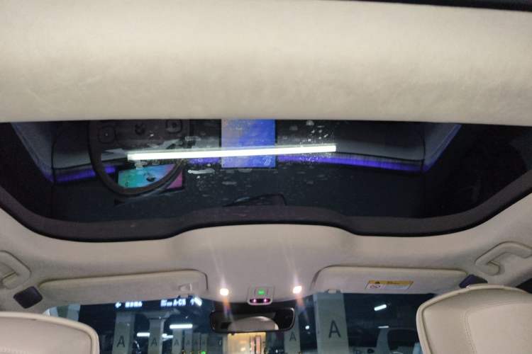 Used Nio ET7 2024 75 kWh Executive Edition Headliner