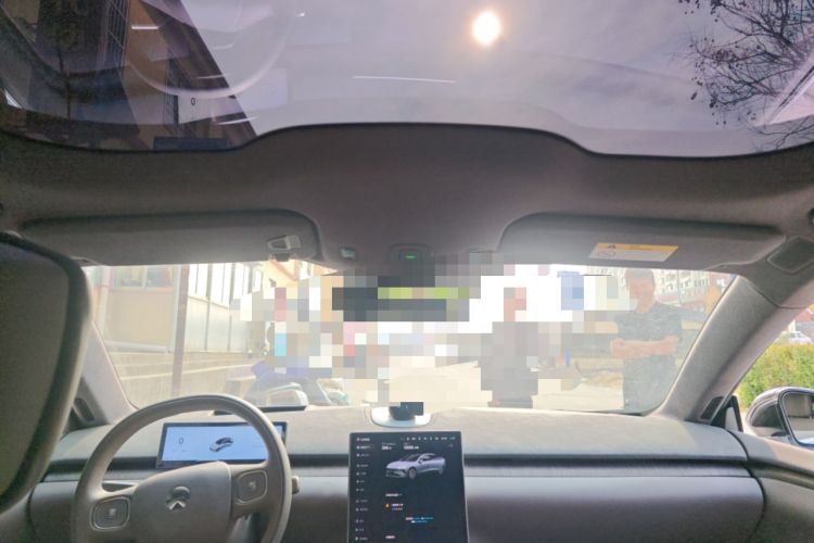 Used Nio ET7 2024 75 kWh Executive Signature Edition Headliner